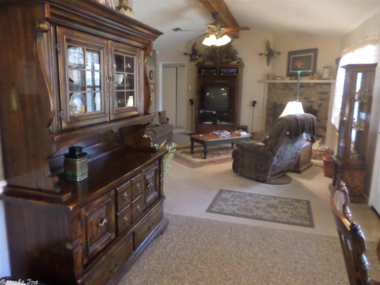 8409 Oak Ridge Rd, Sherwood, AR 72120