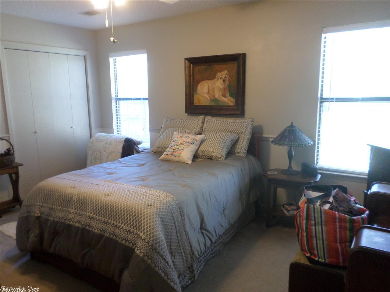8409 Oak Ridge Rd, Sherwood, AR 72120