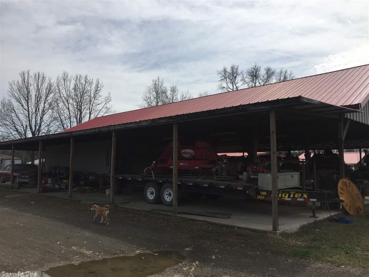 Perry, AR 72125
