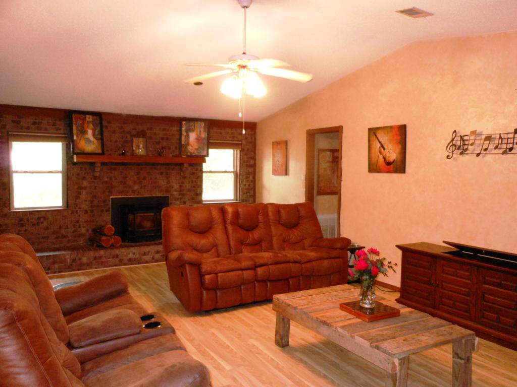 5846 Hwy 60 West, Perryville, AR 72126