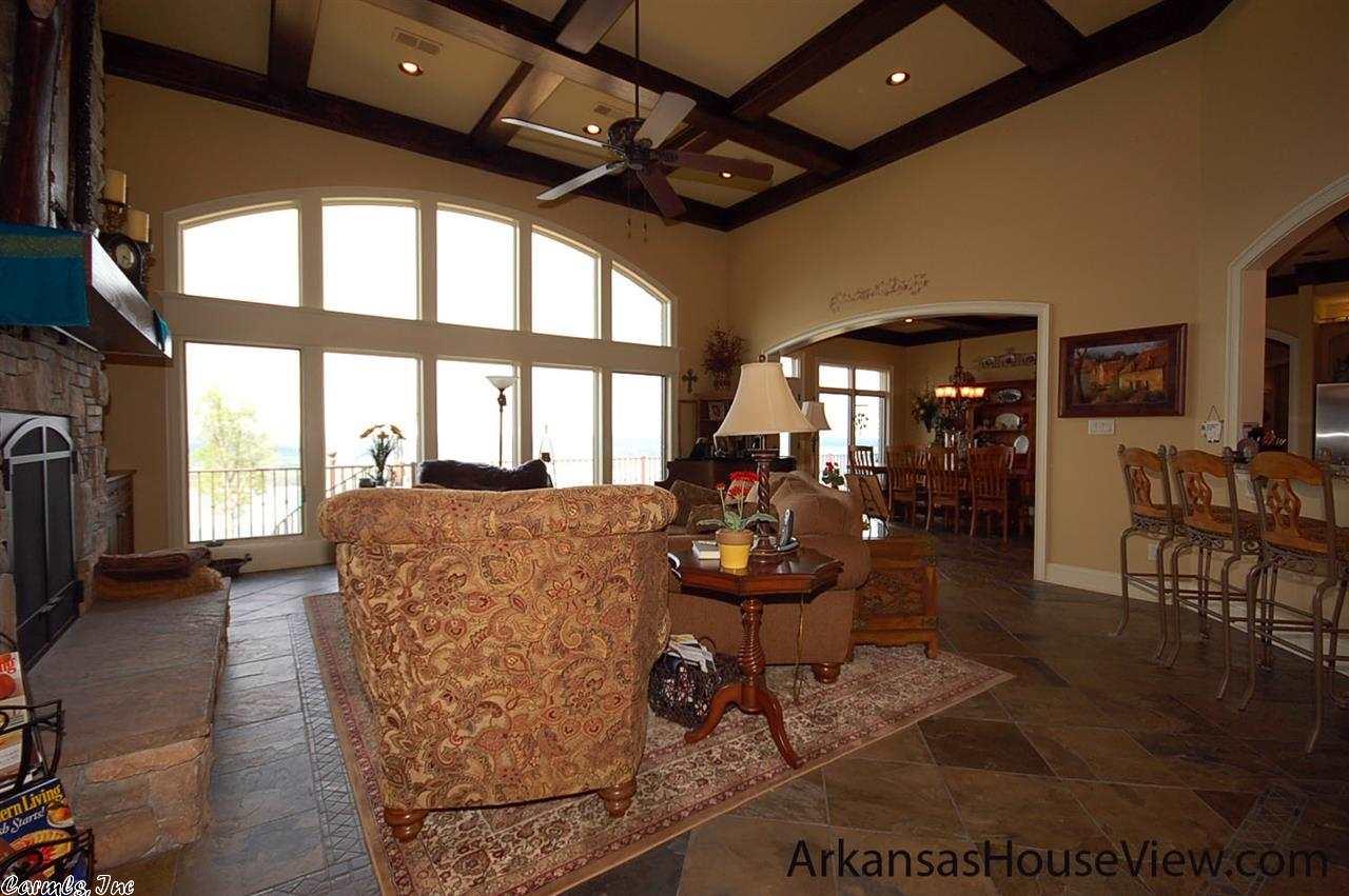 1665 Diamond Bluff Rd., Quitman, AR 72131