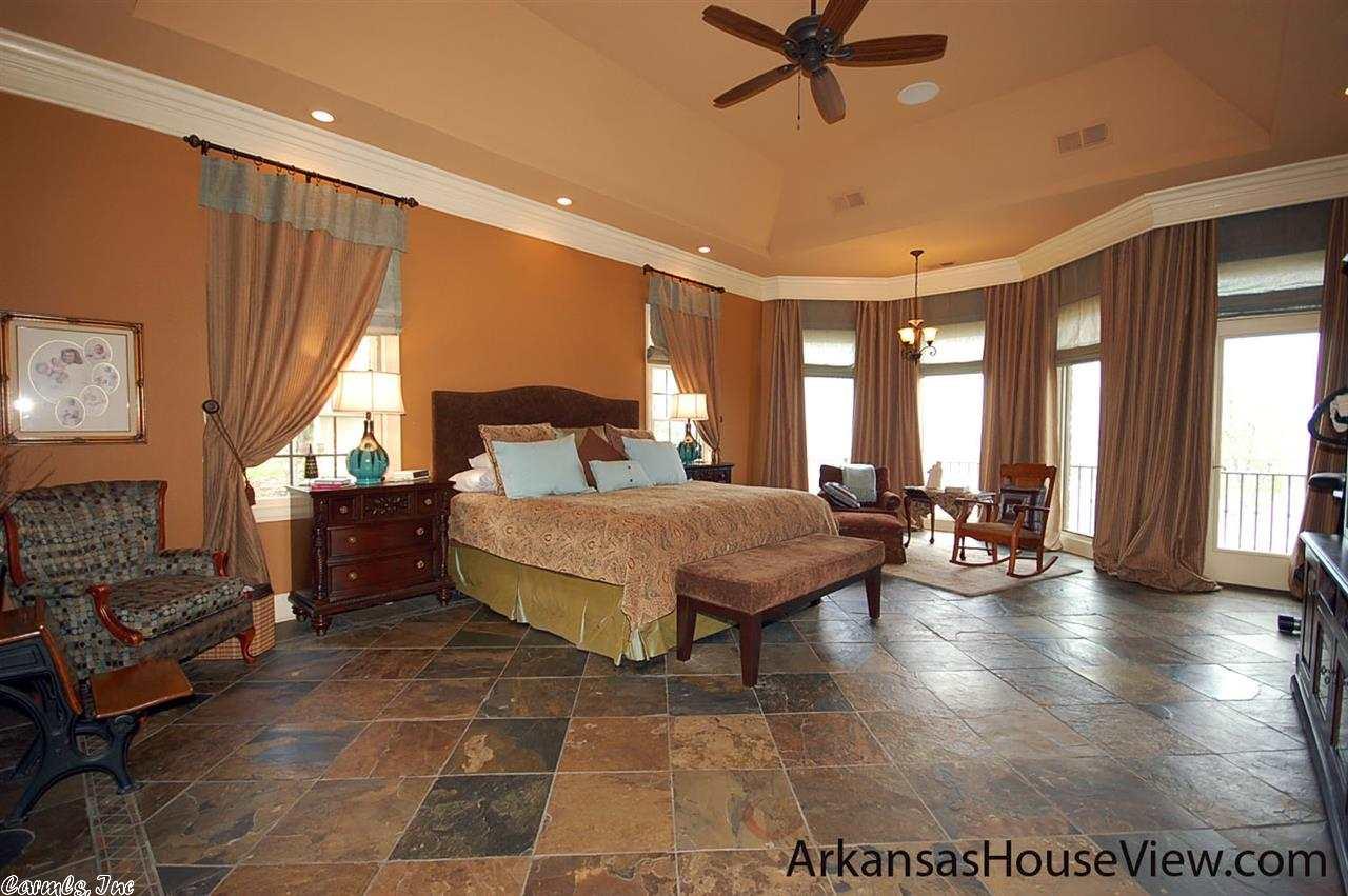1665 Diamond Bluff Rd., Quitman, AR 72131