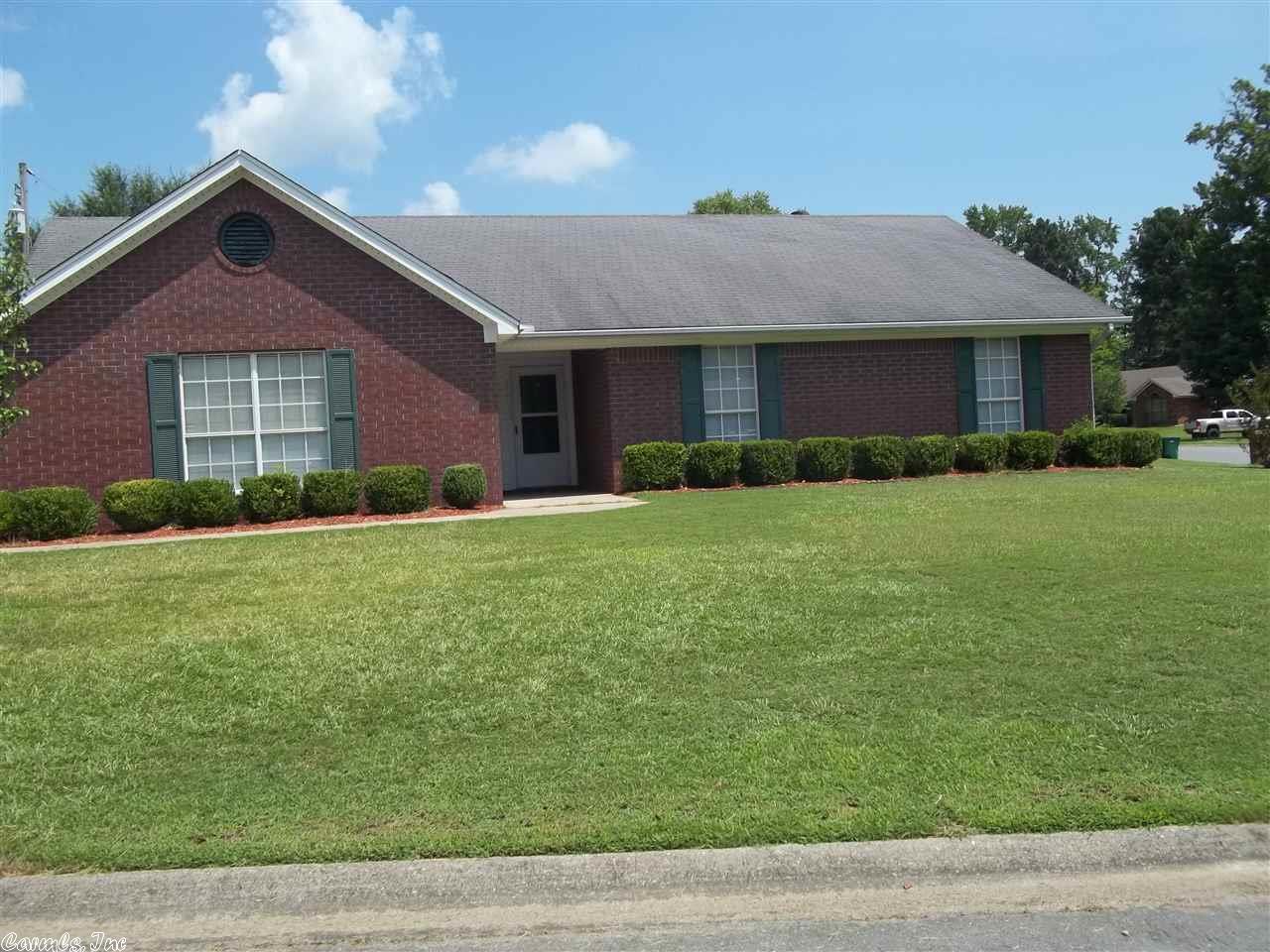 701 Honeysuckle Hills Court, Redfield, AR 72132