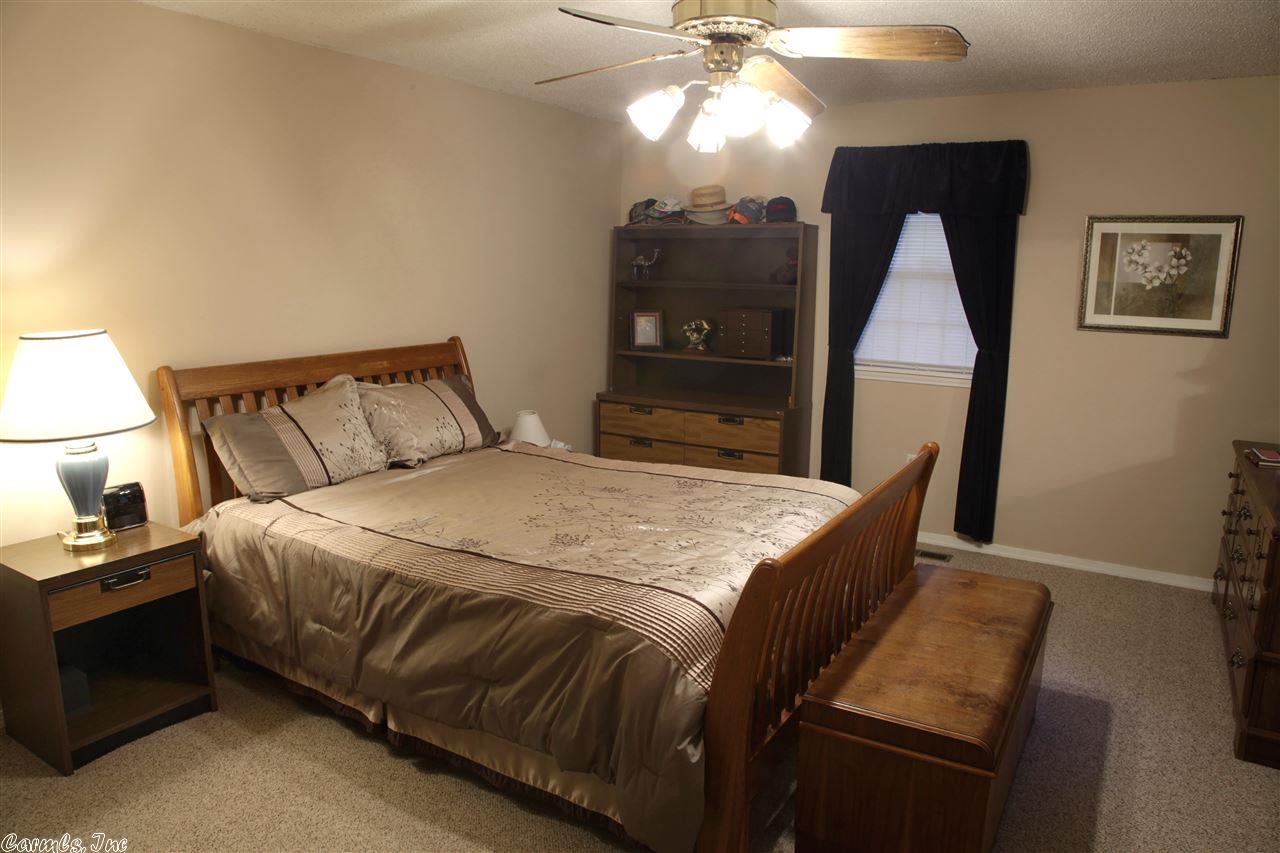 25100 Blue Gill Drive, Roland, AR 72135