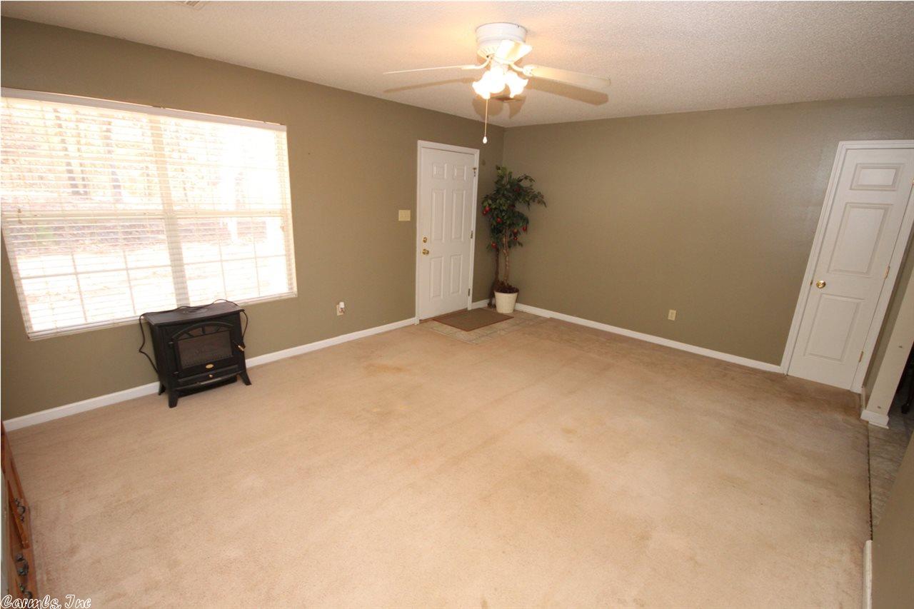 18500 Newton Road, Roland, AR 72135