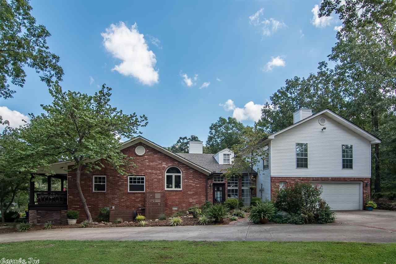 2 Natural Steps Cove, Roland, AR 72135