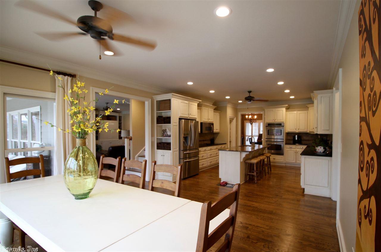 100 Somersett Lane, Roland, AR 72135