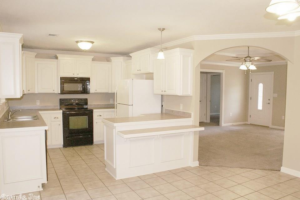 2 Gin Creek, Searcy, AR 72143