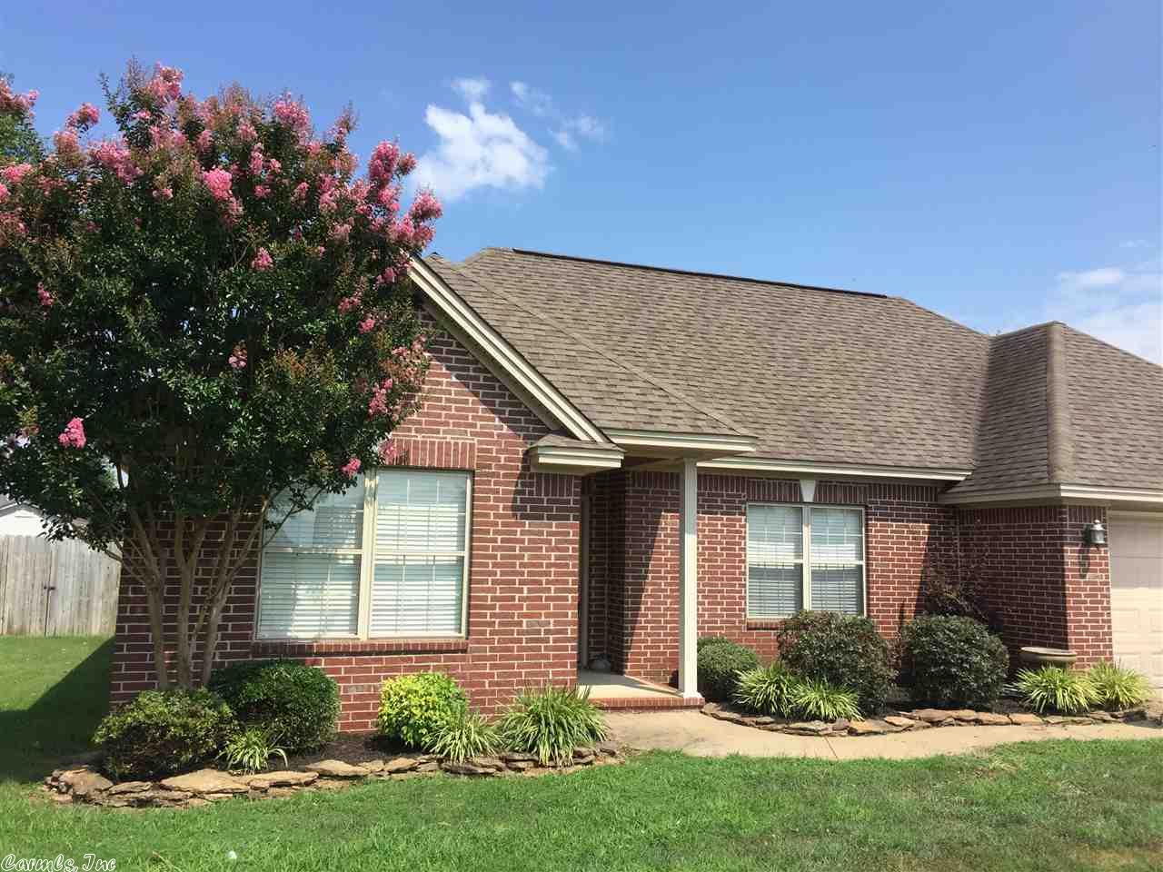 Searcy, AR 72143