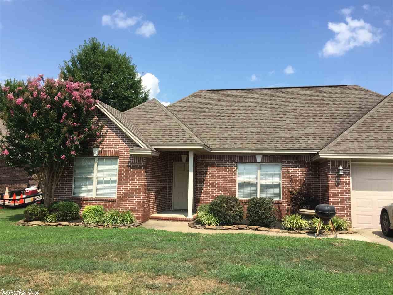 Searcy, AR 72143
