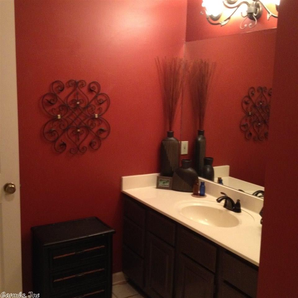 101 Shelby Drive, Searcy, AR 72143