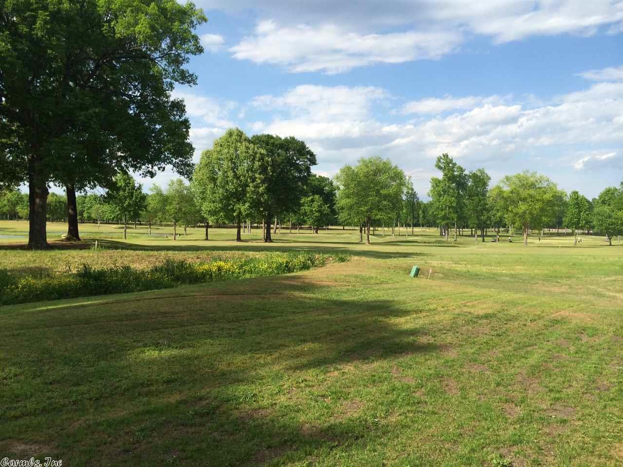 902 Golf View, Searcy, AR 72143