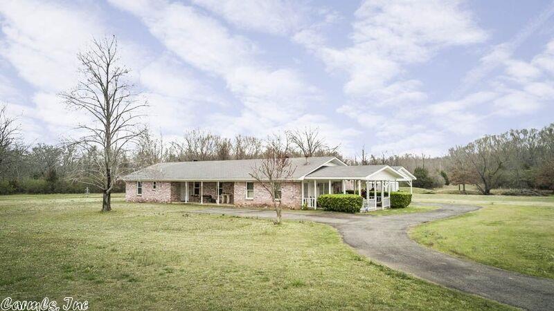 30 Southfork Rd., Vilonia, AR 72173