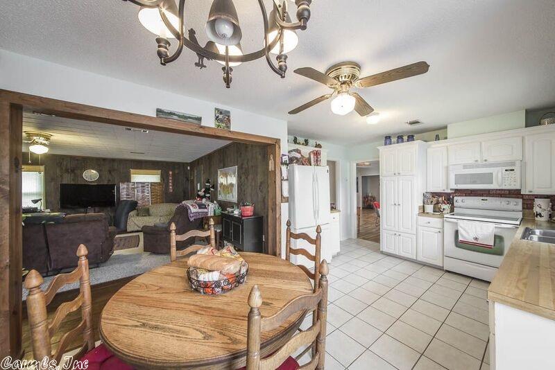 30 Southfork Rd., Vilonia, AR 72173