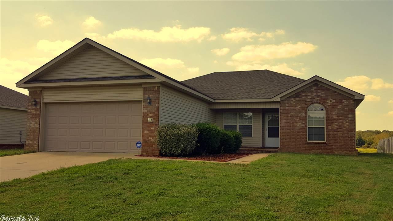 28 Lakeside Dr, Ward, AR 72176
