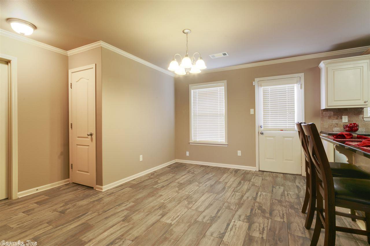 17 Kasi Cove, Ward, AR 72176