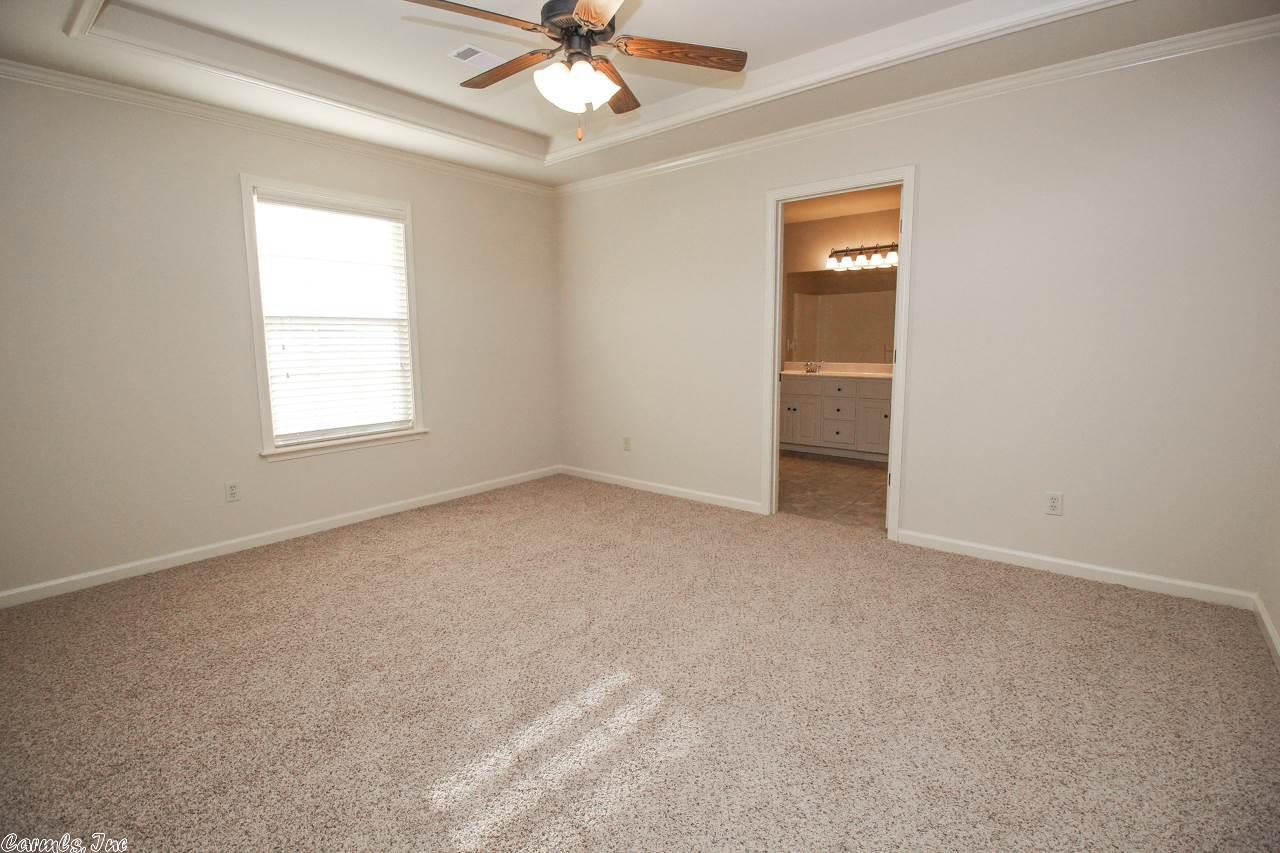 19 Windsor Park Cove, Ward, AR 72176