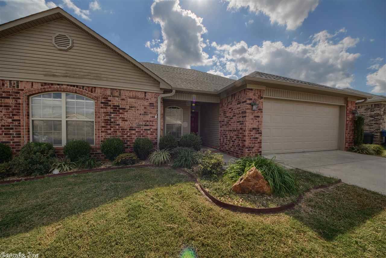 13 Kasi Cove, Ward, AR 72176