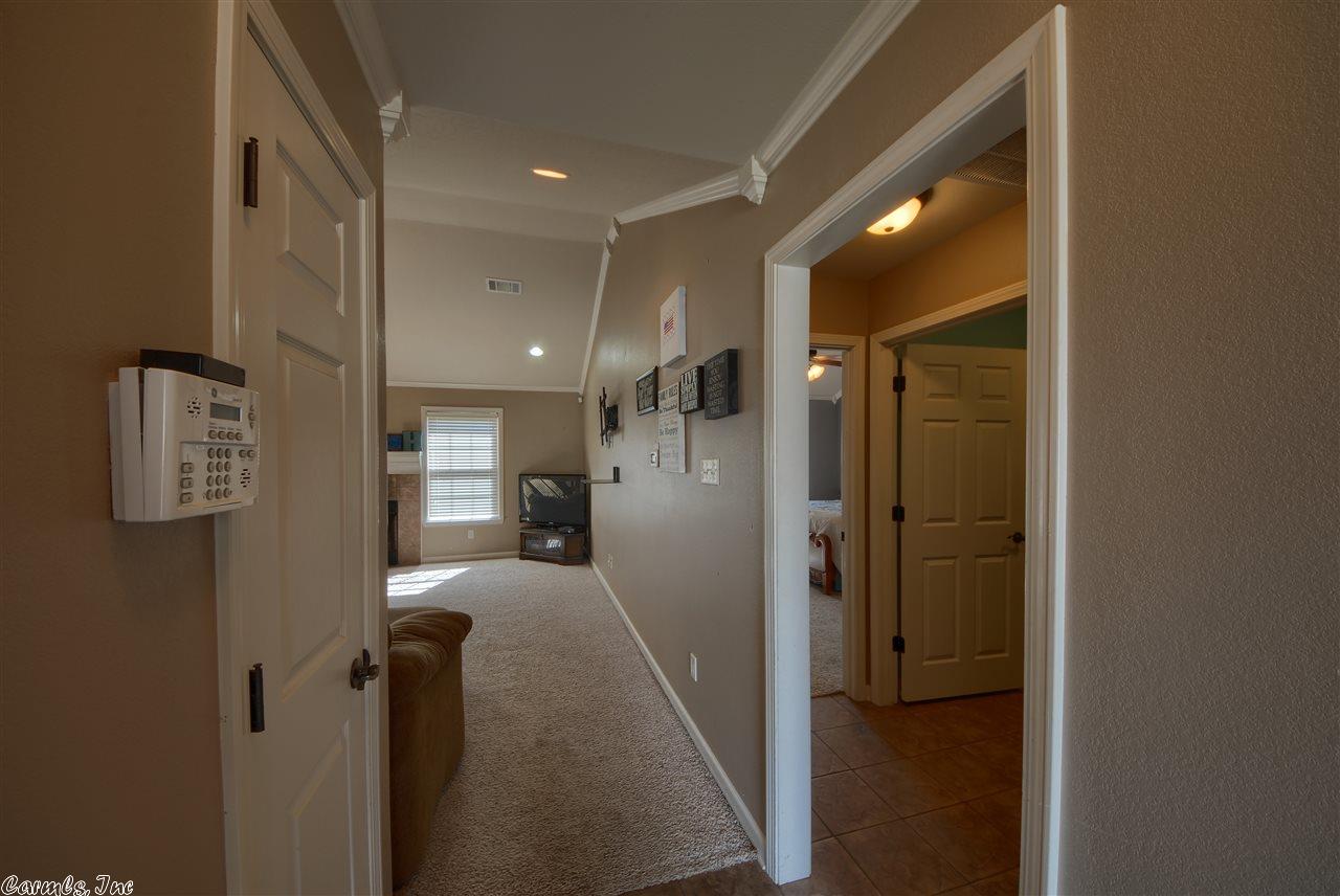 13 Kasi Cove, Ward, AR 72176