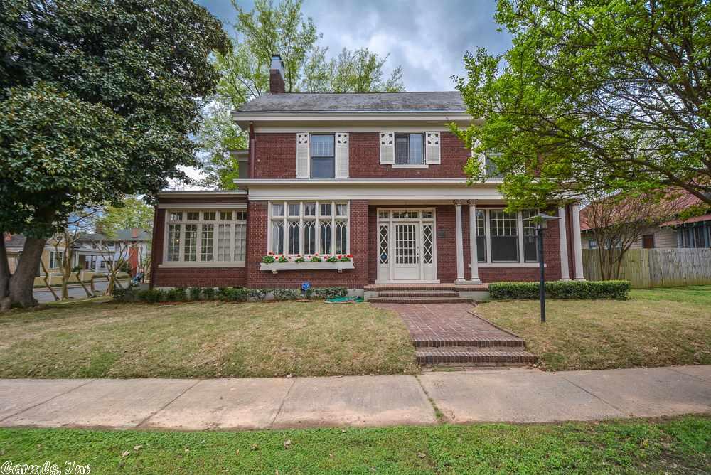 605 Daisy Bates Drive, Little Rock, AR 72202