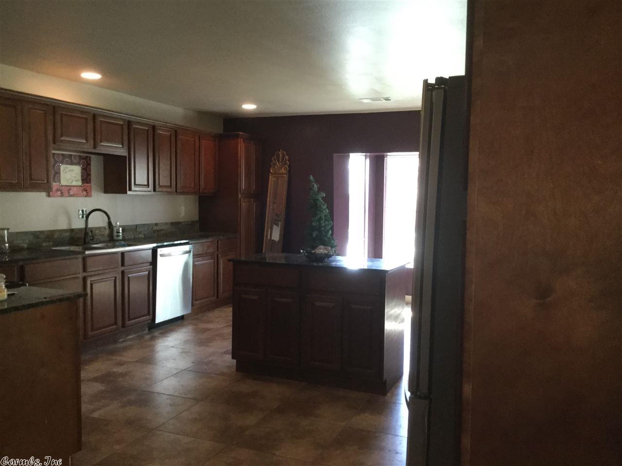 1921 Kimberly Drive, Little Rock, AR 72204