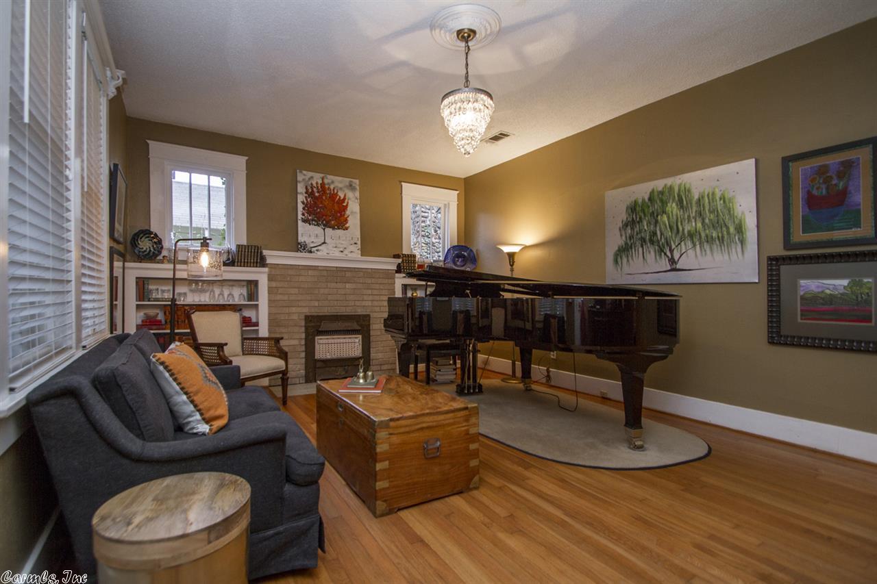 1023 N Palm, Little Rock, AR 72205