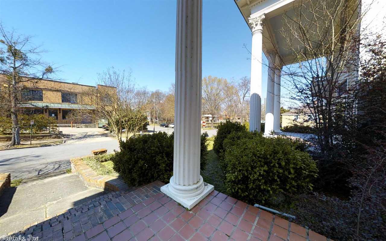 1605 Center Street, Little Rock, AR 72206