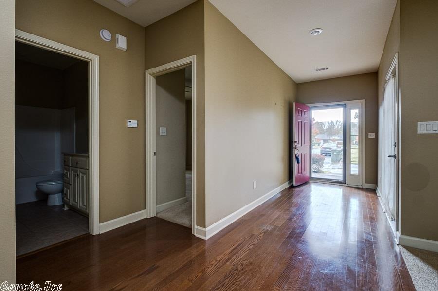 607 Stagecoach Village, Little Rock, AR 72210