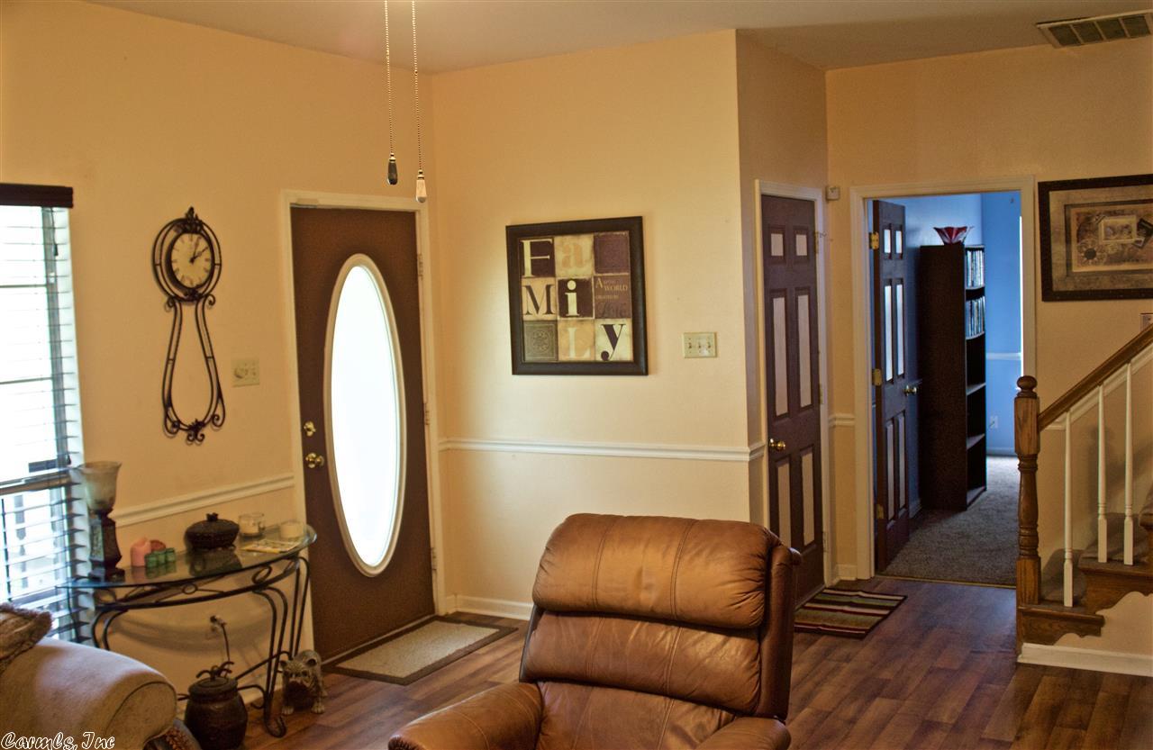 12 Redleaf, Little Rock, AR 72210