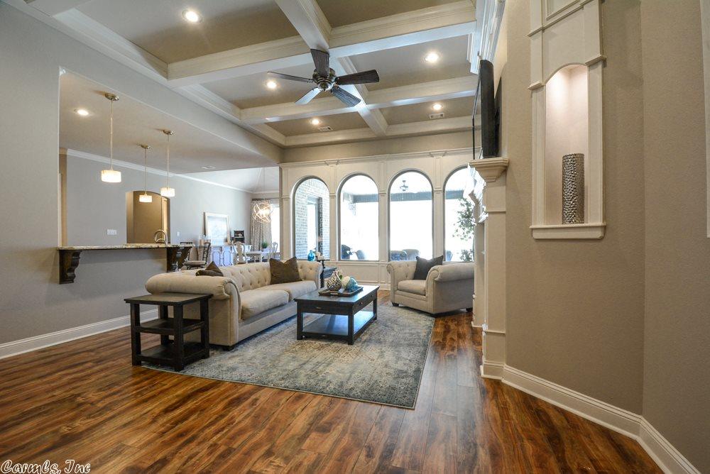 1519 N Silverthorne Drive, Little Rock, AR 72210