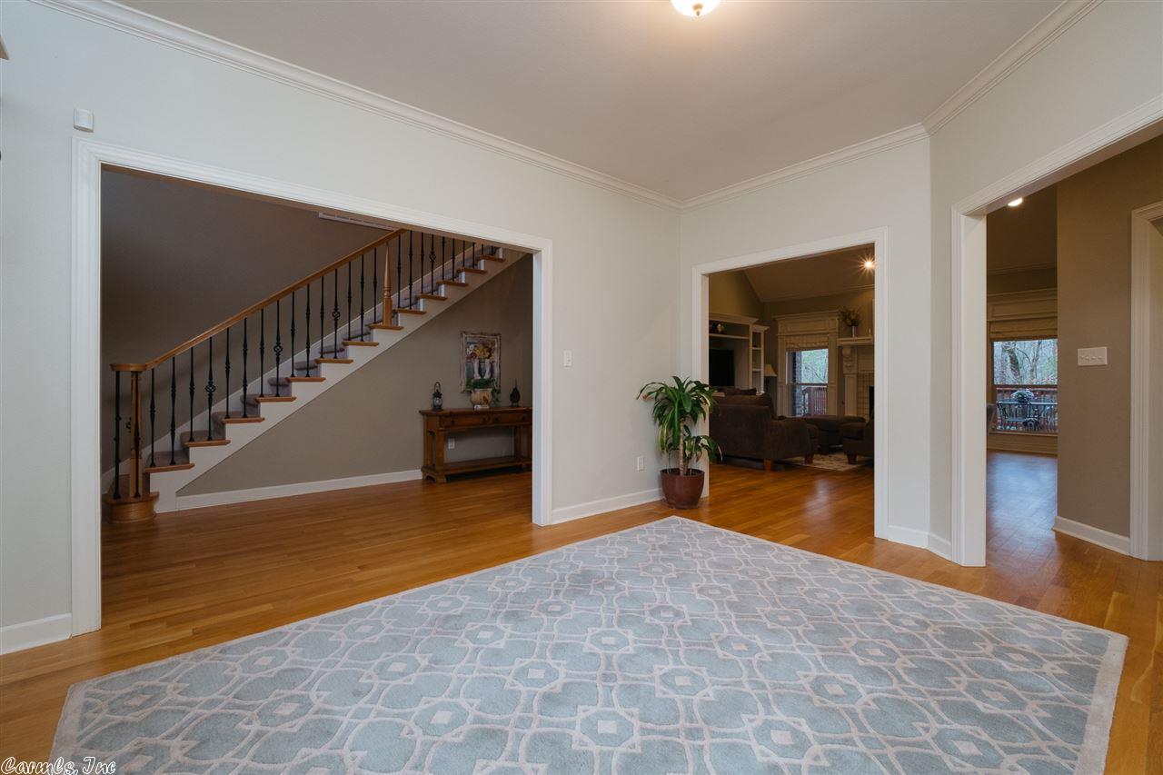 31 Woodstream Cv, Little Rock, AR 72211