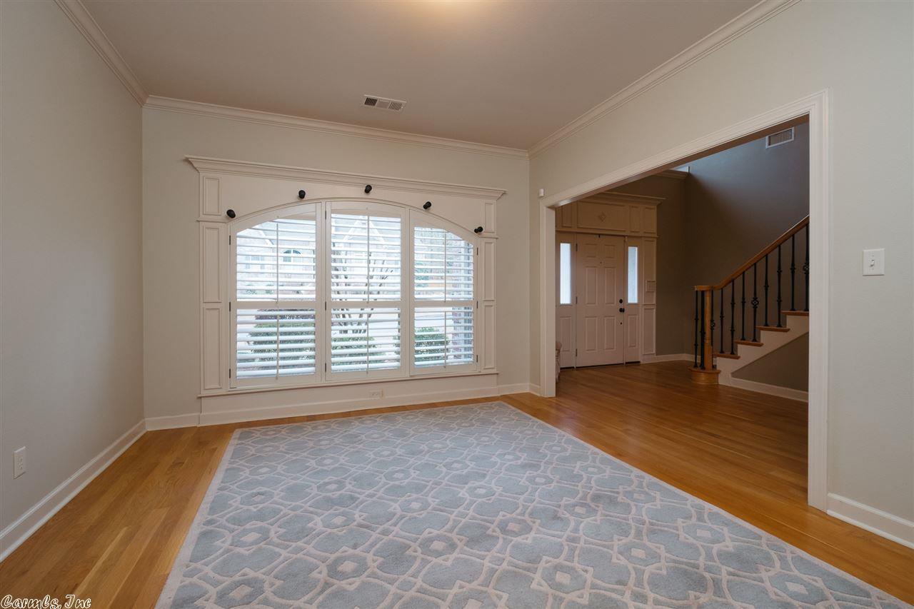 31 Woodstream Cv, Little Rock, AR 72211
