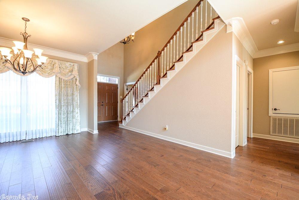 Little Rock, AR 72211
