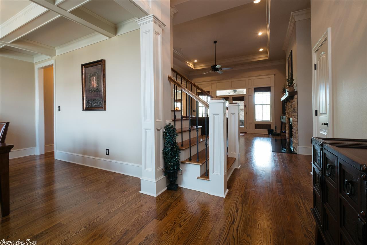 5 Hoggards Ridge, Little Rock, AR 72211