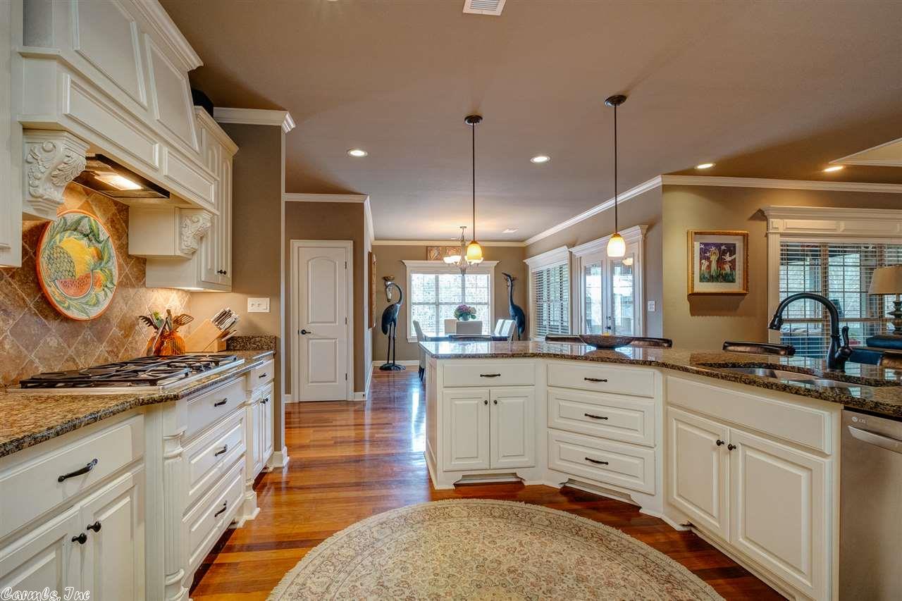 5 Chelle Cove, Little Rock, AR 72223