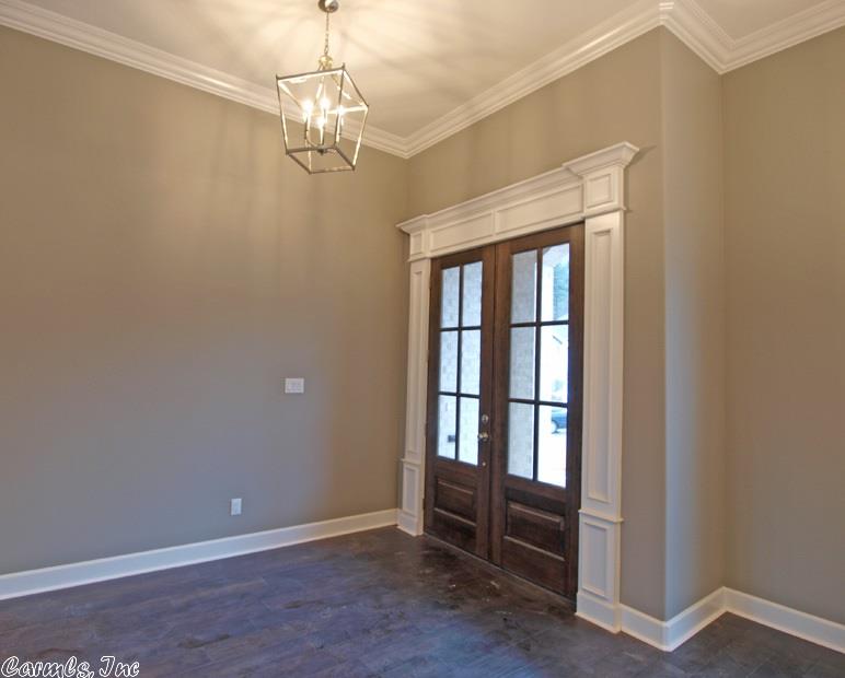 8 Rosans Court, Little Rock, AR 72223