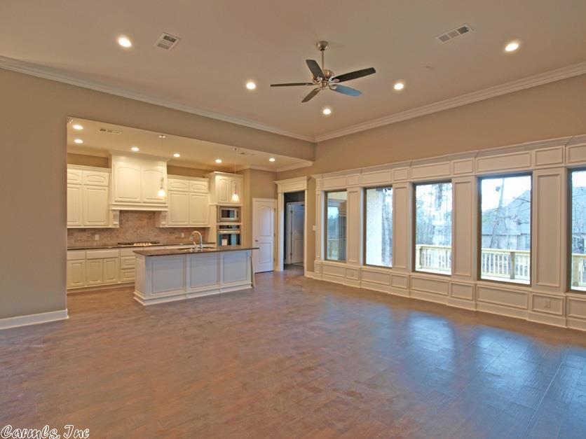 8 Rosans Court, Little Rock, AR 72223