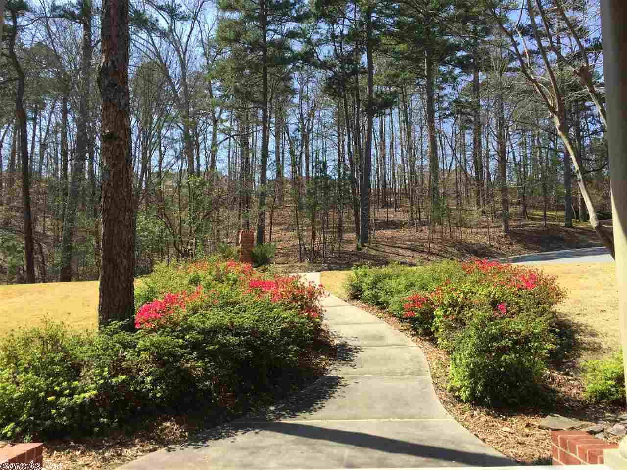 18 Champagnolle Court, Little Rock, AR 72223