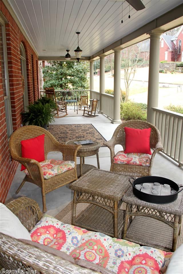 18 Champagnolle Court, Little Rock, AR 72223