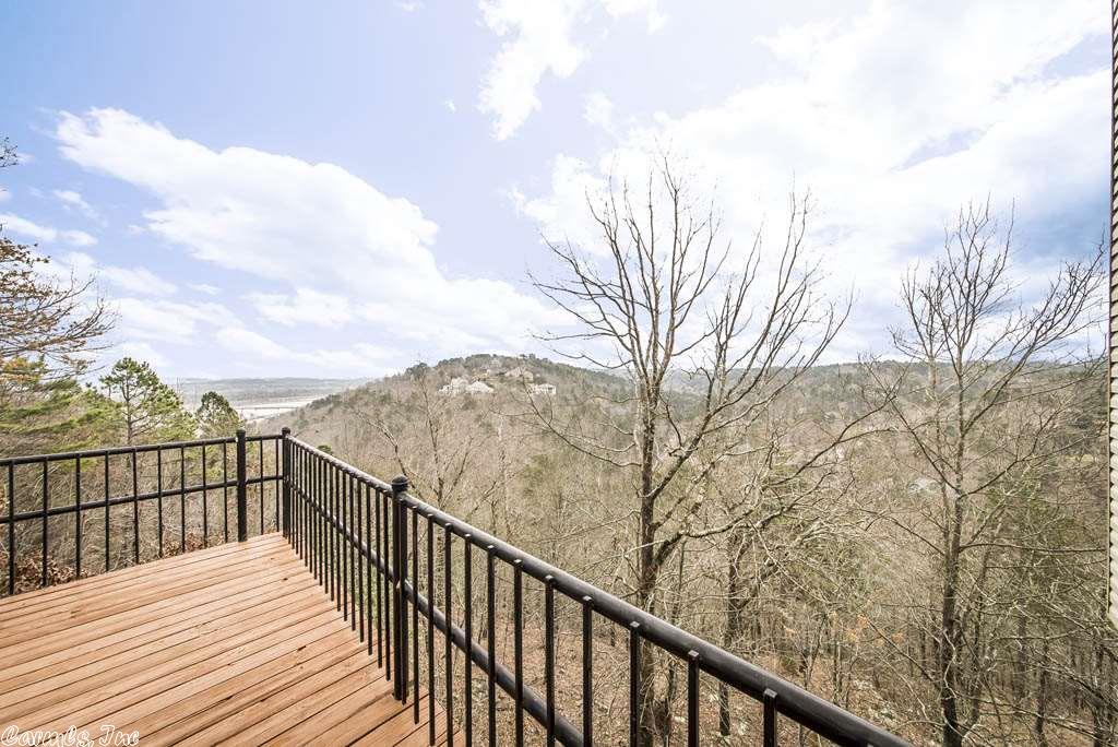 26 River Ridge Court, Little Rock, AR 72227