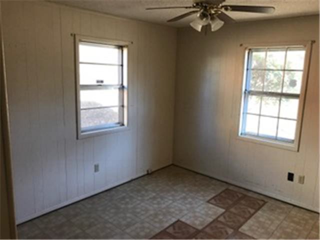 2012 Sycamore DrForrest City, AR, 72335Saint Francis County