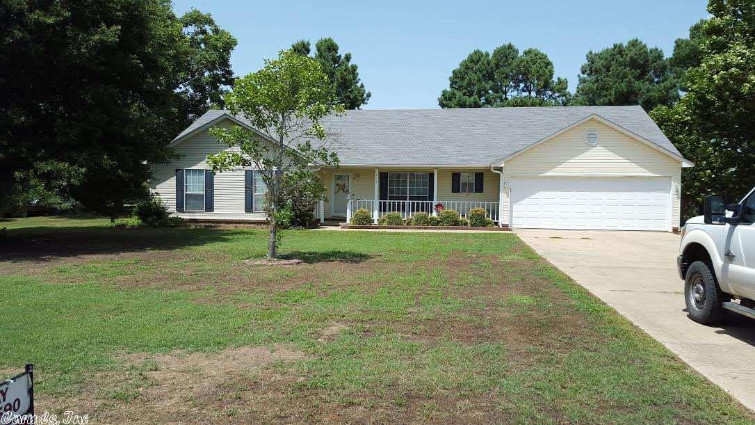 614 E Gum Street, Hickory Ridge, AR 72347