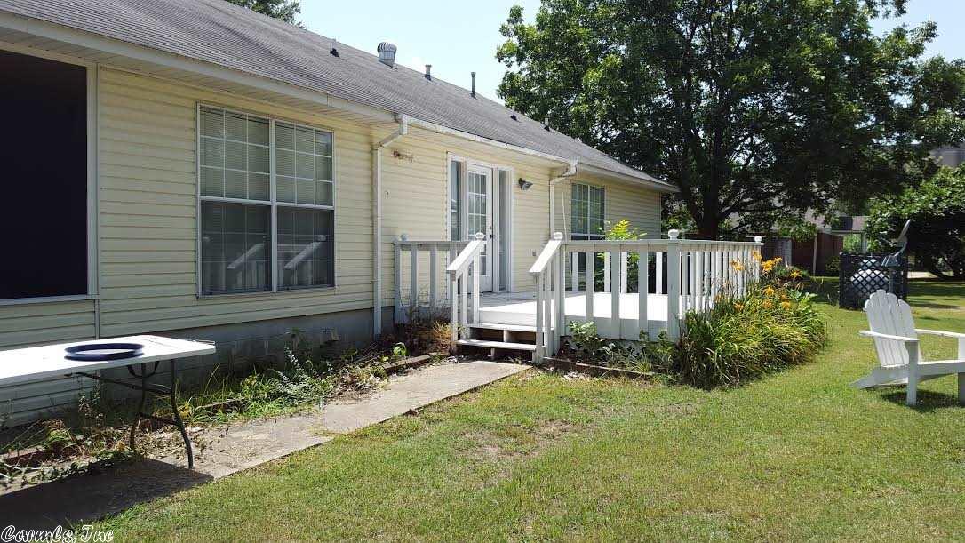 614 E Gum Street, Hickory Ridge, AR 72347