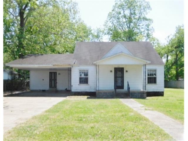 405 E Calhoun StLuxora, AR, 72358Mississippi County