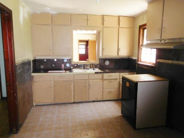 405 E Calhoun StLuxora, AR, 72358Mississippi County