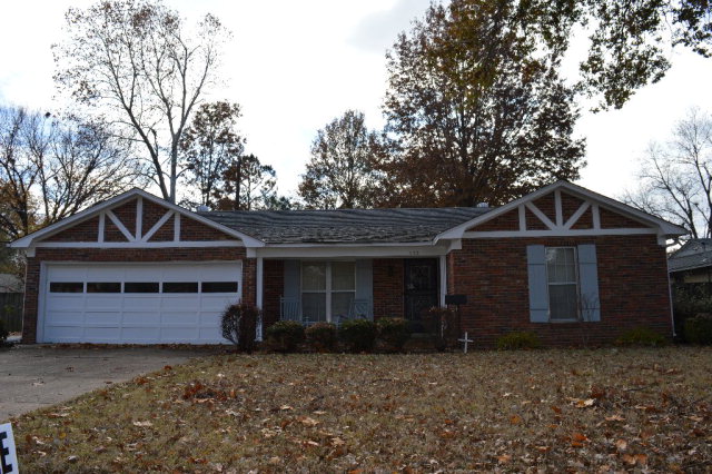 822 N ROSELAWN DRIVE, West Memphis, AR 72364