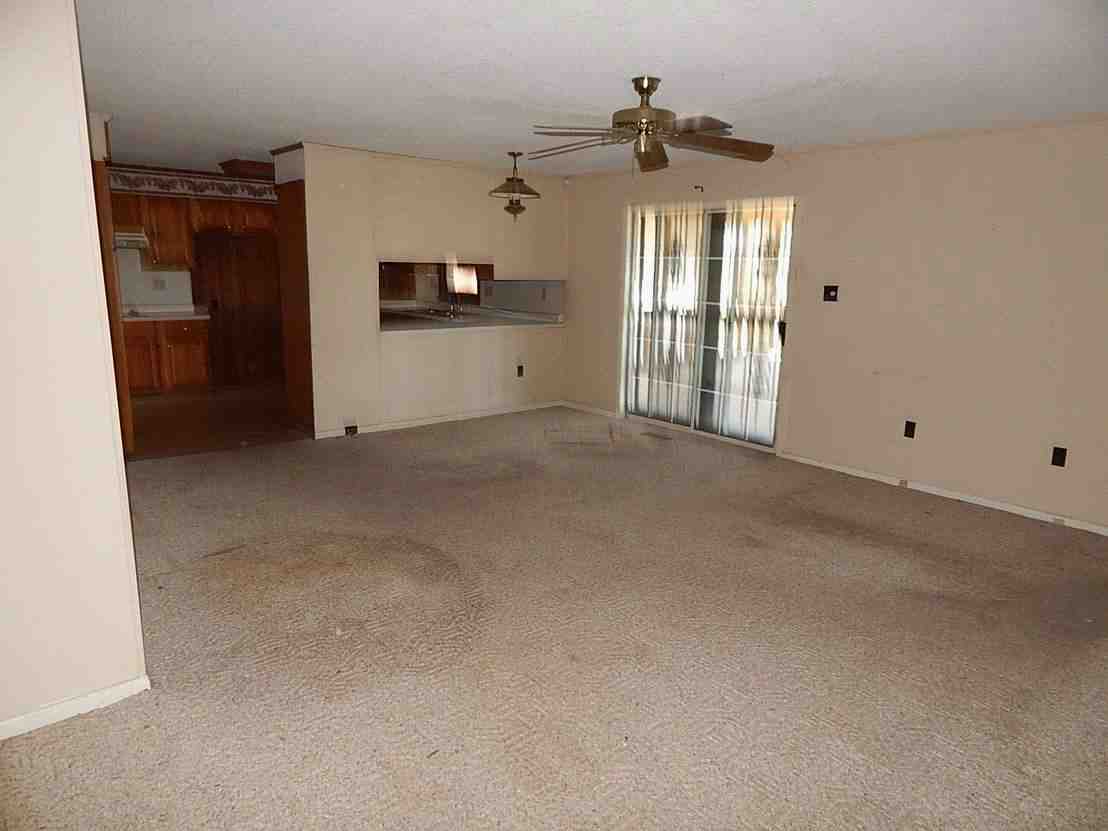 211 W Riverside DrMarked Tree, AR, 72365Poinsett County