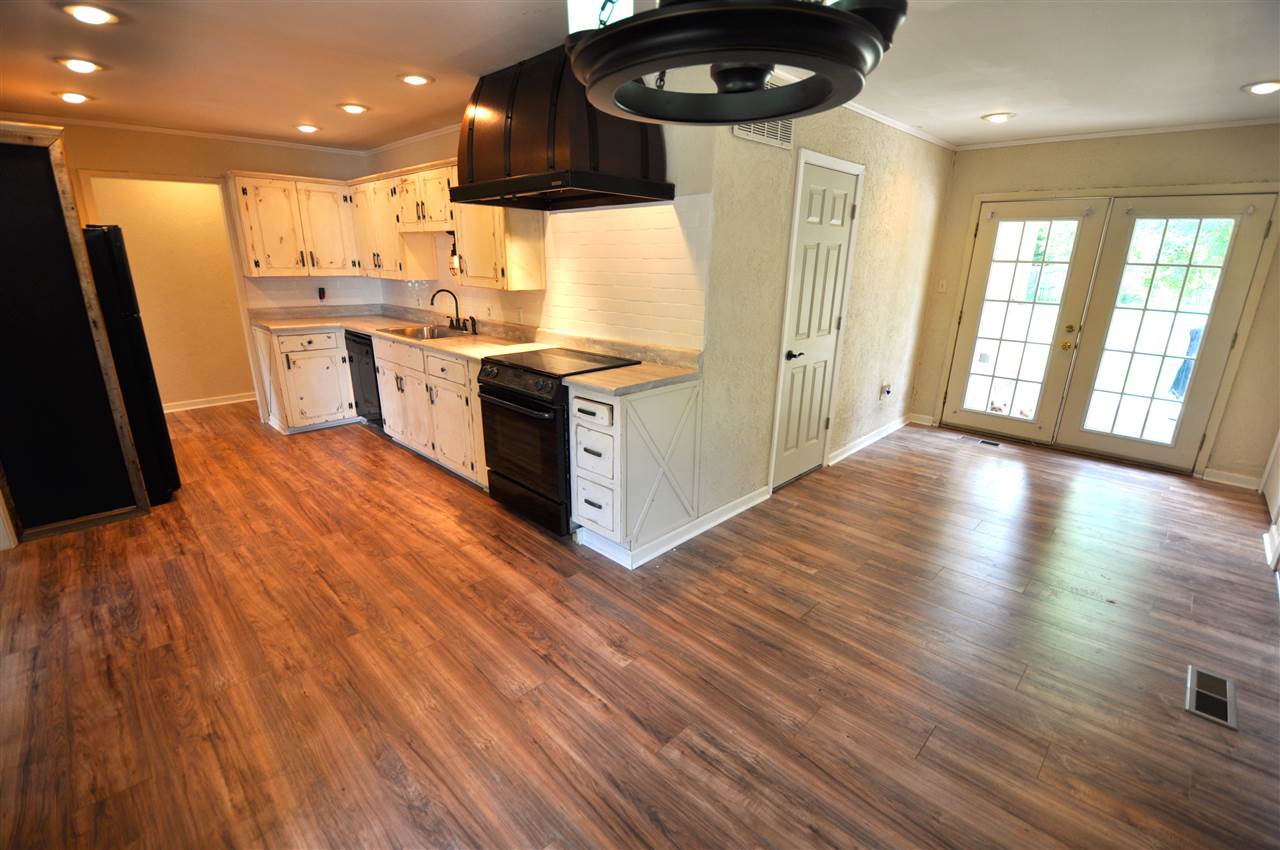 917 Marcom, Jonesboro, AR 72401