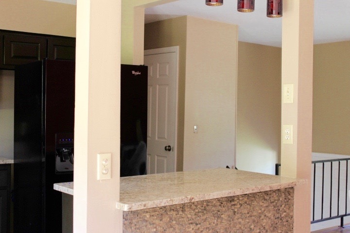 2011 Cenwood Dr., Jonesboro, AR 72401