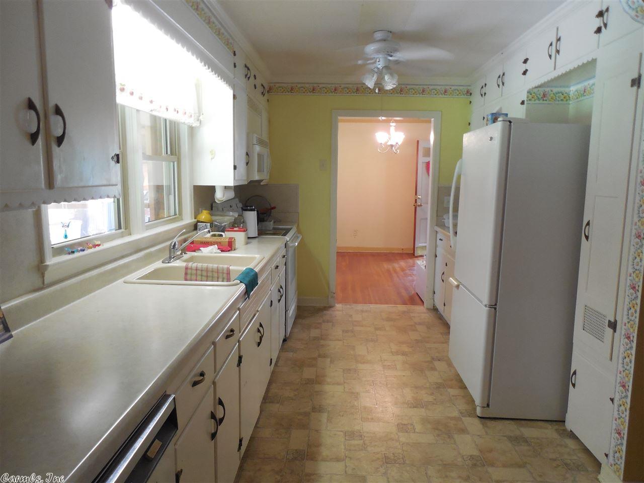 1305 Walnut, Jonesboro, AR 72401